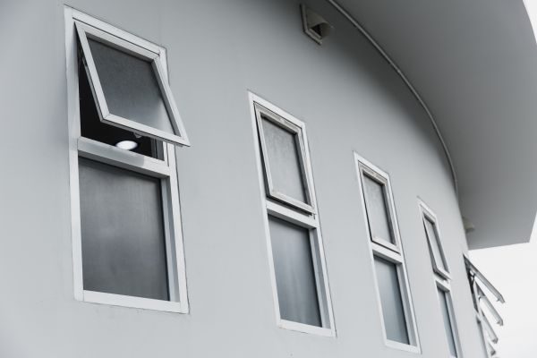 Cost of Awning Windows Installation in Corona